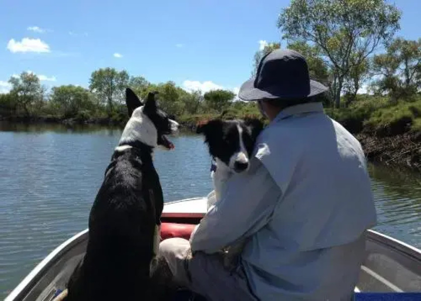 Elliot River Retreat