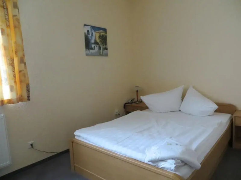 Hotel Merkur Garni
