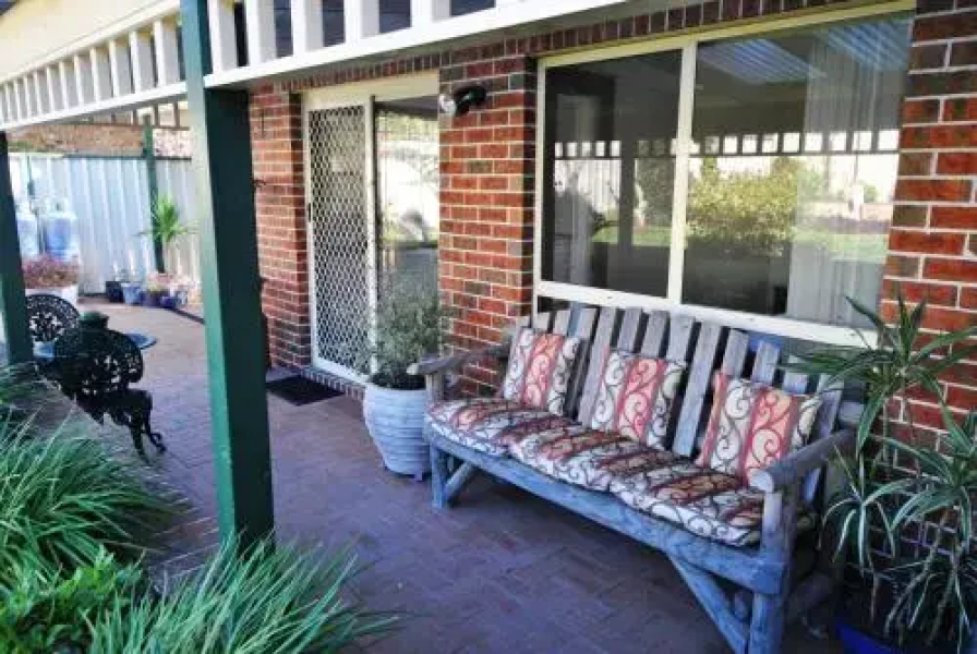 Jervis Bay Blue - Vincentia