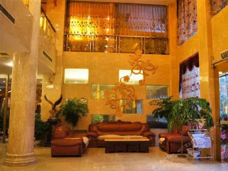 Everight International Liz Fortman Hotel