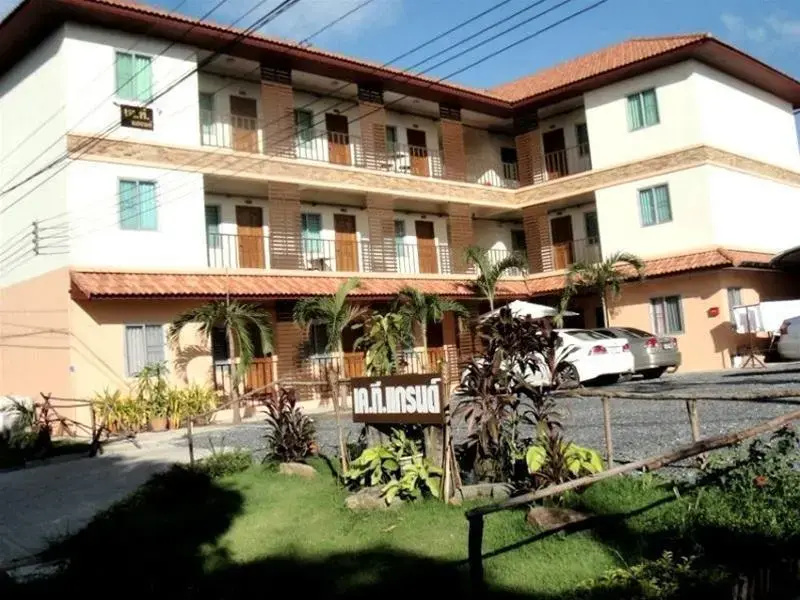 KT Grand Hotel
