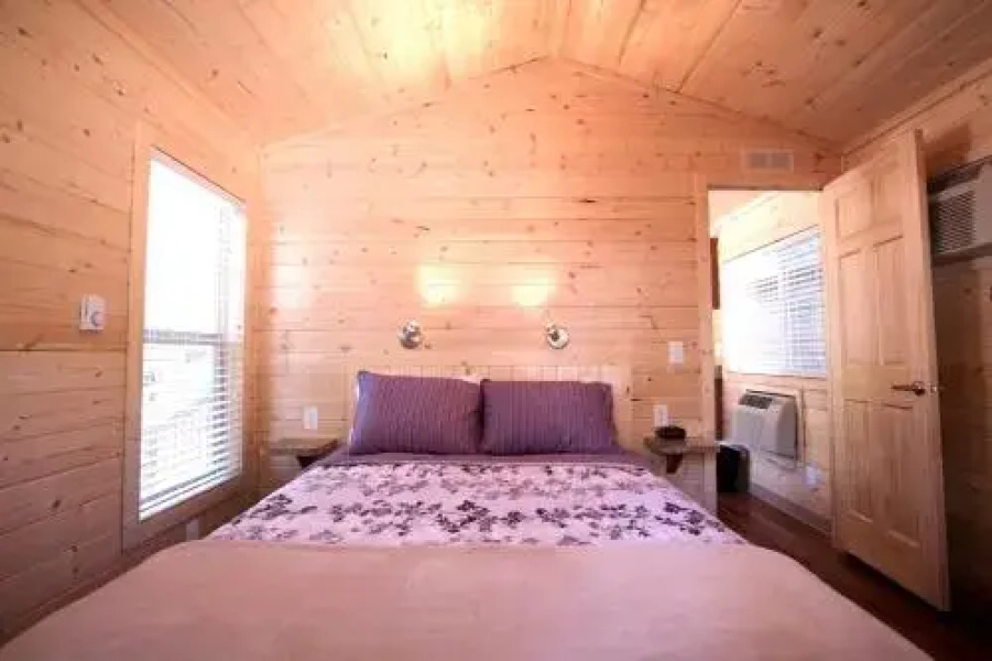 Soledad Canyon Cottage 1