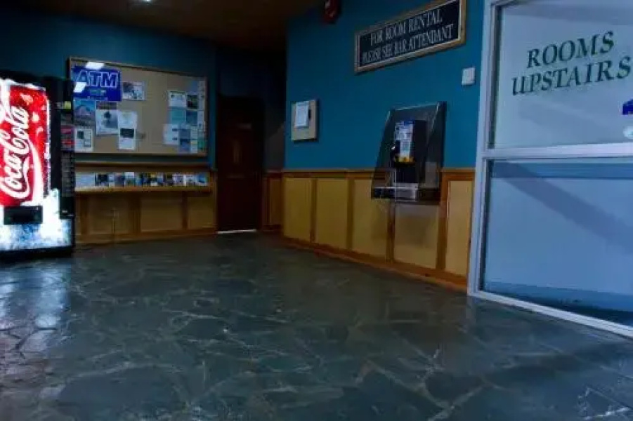 Valemount Hotel