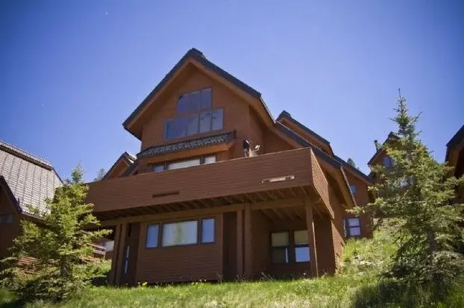 Arrowhead by Resort Property Management