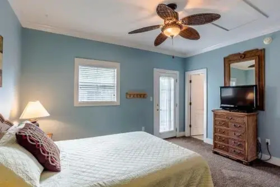 Rancho Deluxe 27CU - 1 Br Condo