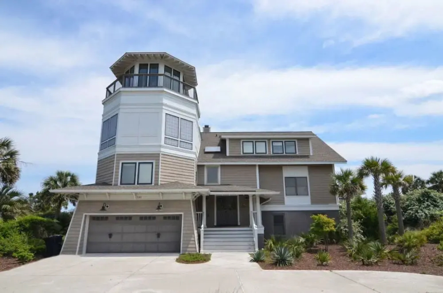 120 We Shell Sea 8 Br Home by RedAwning