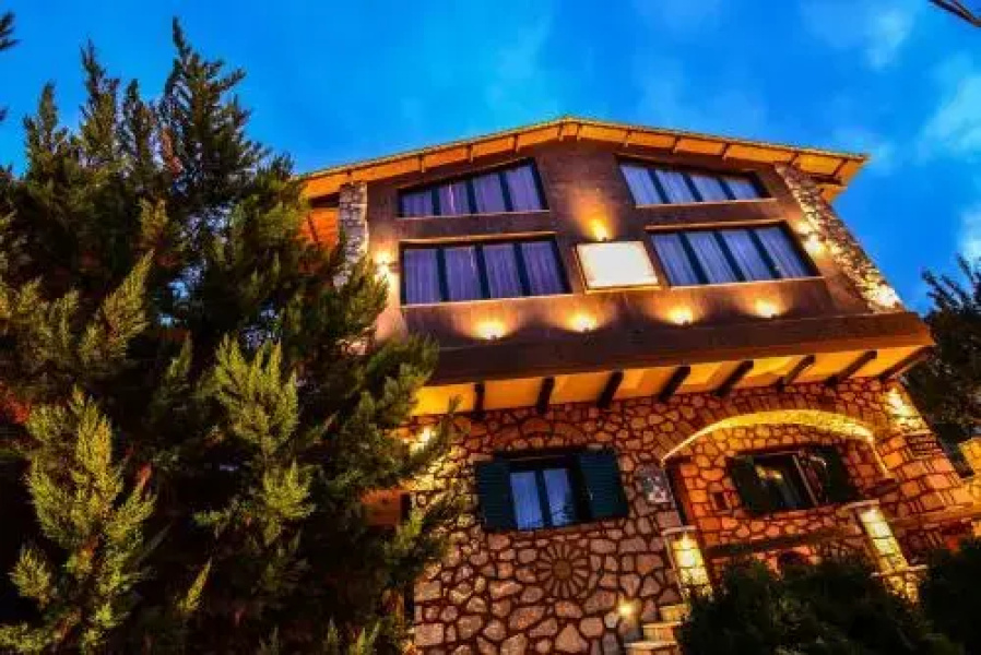 Camelia Suites