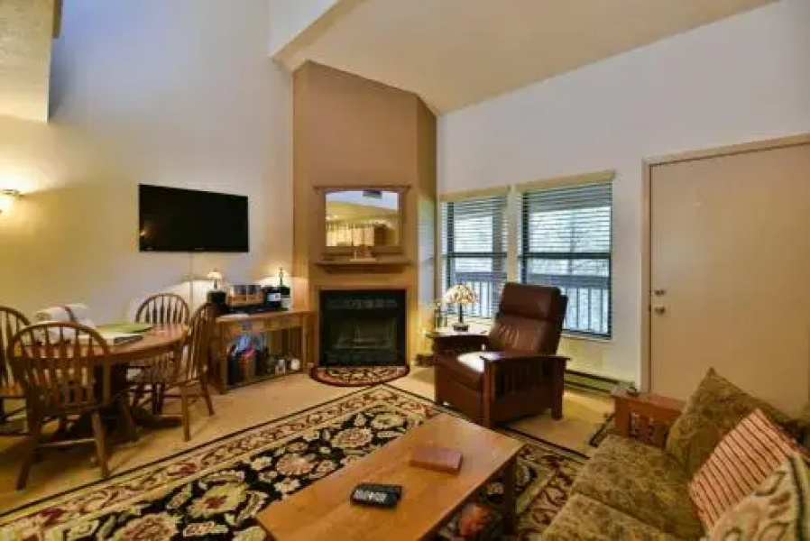 Wolf Lodge Condo #1408 at Wolf Creek Resort Near Powder Mountain, Snowbasin, Nordic Valley And Pineview in Eden Utah