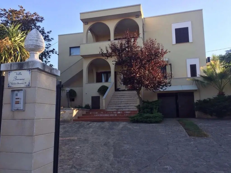 B&B Brunone