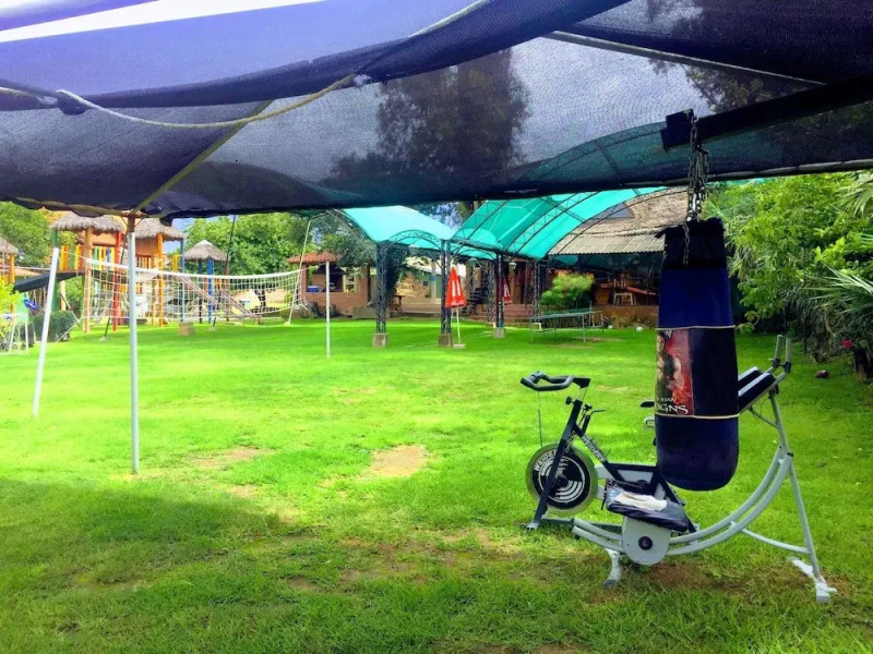 Cabanas Las Lilas Hostel