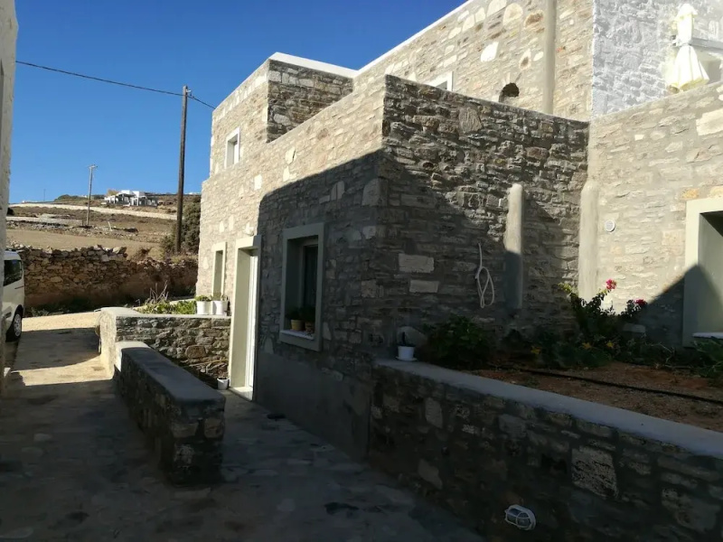 Antiparos Homes