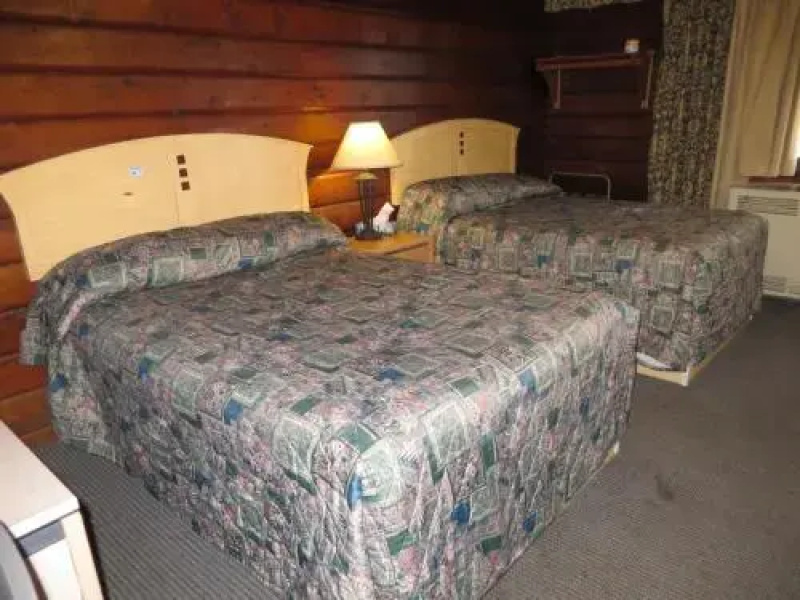 The House Motel