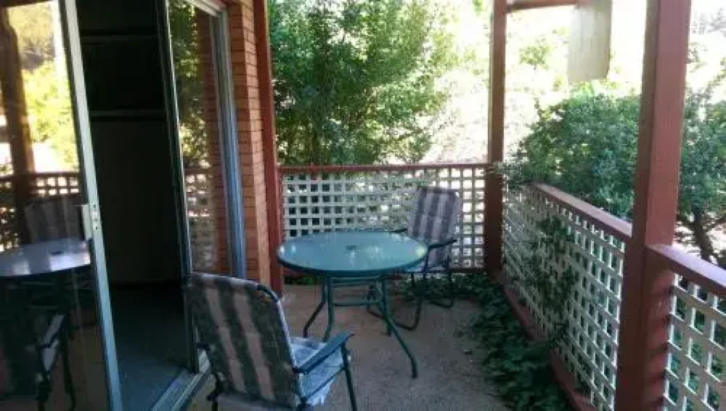 Bright's Wombat's Retreat