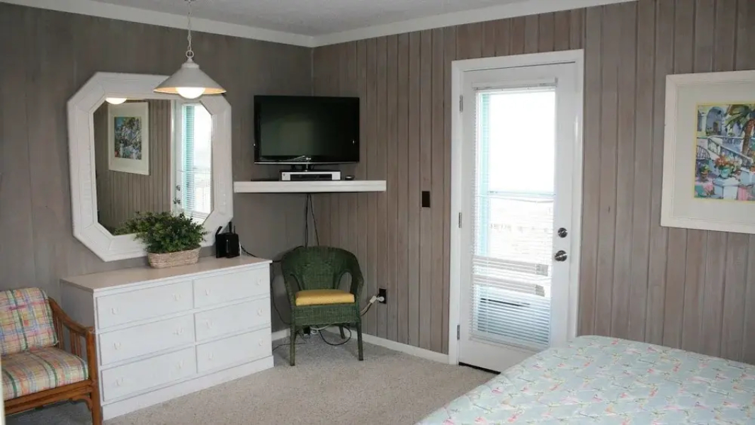 Marsh Harbor - 3 Br Home