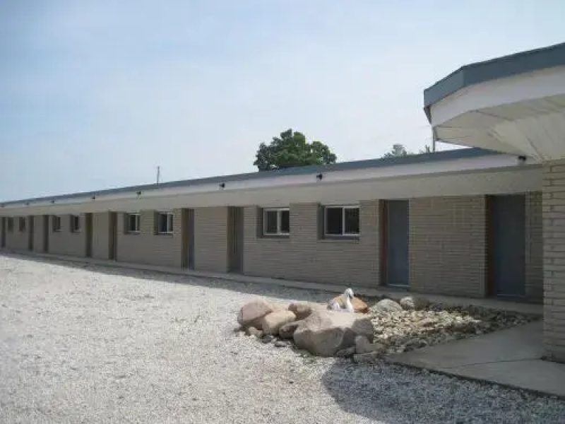 Lakeside Village Motel and Campground