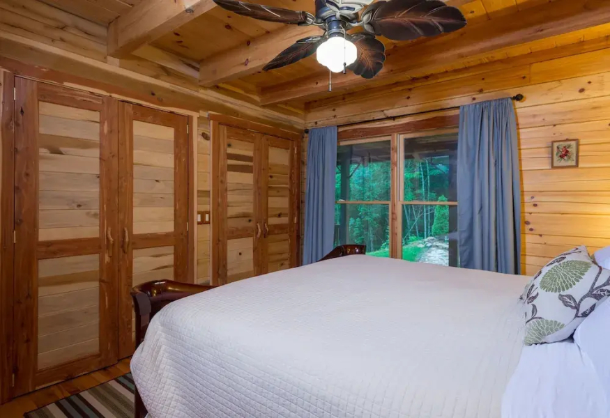 A Touch of Luxury Cabin