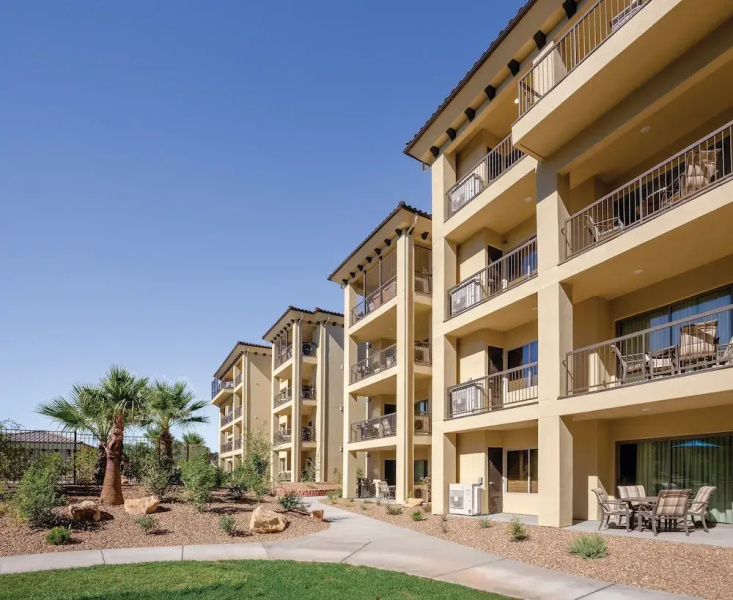 Estancia Resort by Vacation Resort Solutions