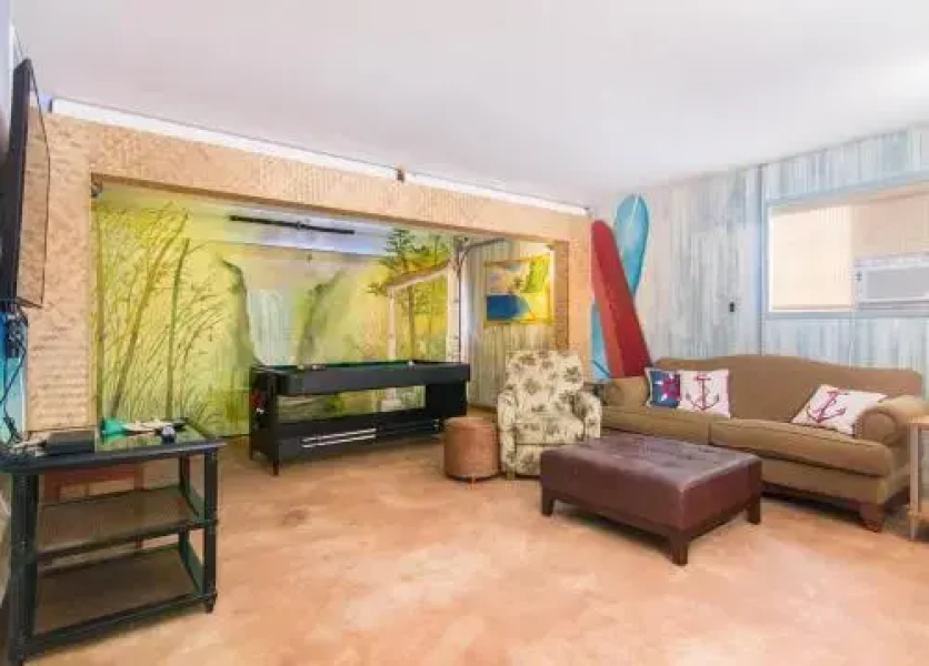 Paradise Pool Home
