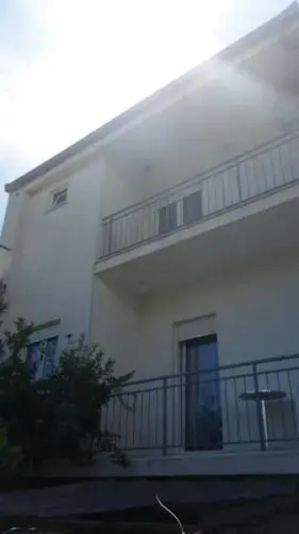 Apartment Mira