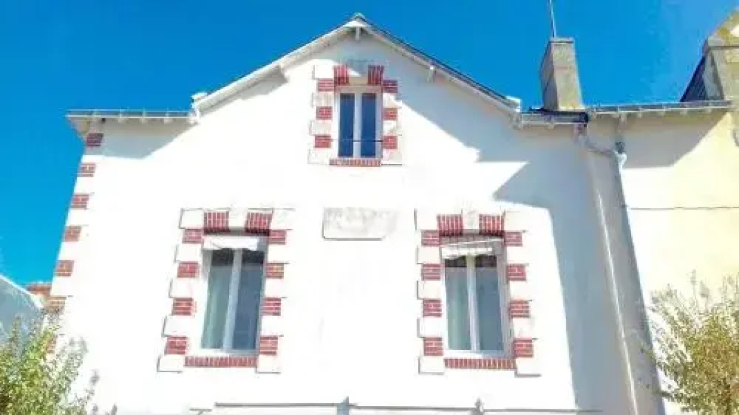 Les Salorges