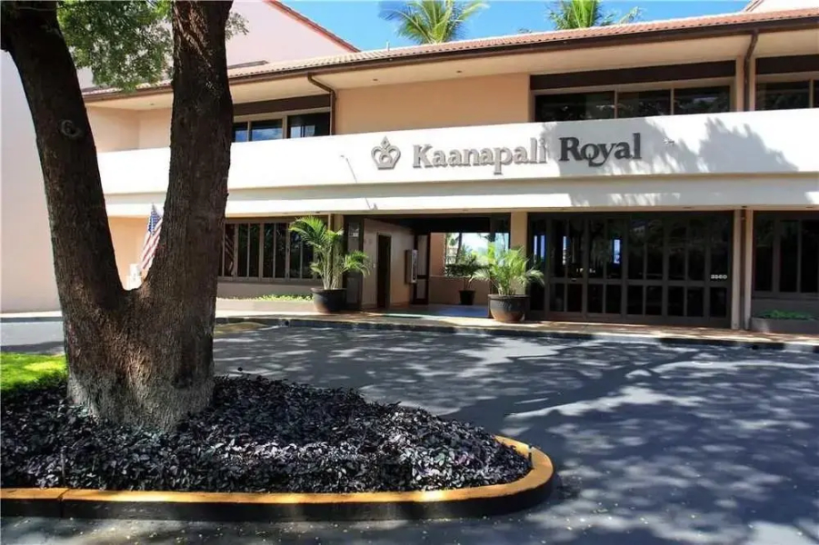 Kaanapali Royal #B202 - 2 Br condo by RedAwning