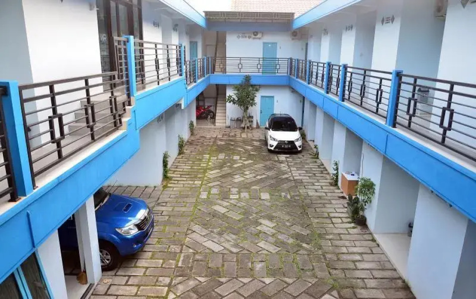 RedDoorz Syariah @ Kartohardjo Madiun