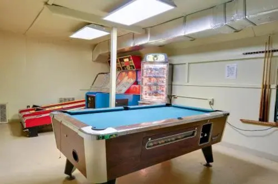 Sun Valley Camping Resort Deluxe Cottage 7