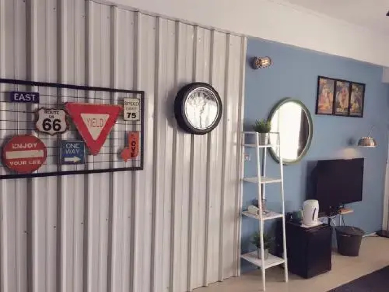 Enjoy Life Youth Hotel
