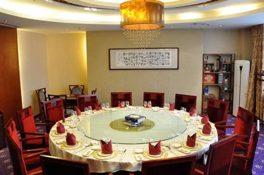 Xuyisizhou Junyue Hotel