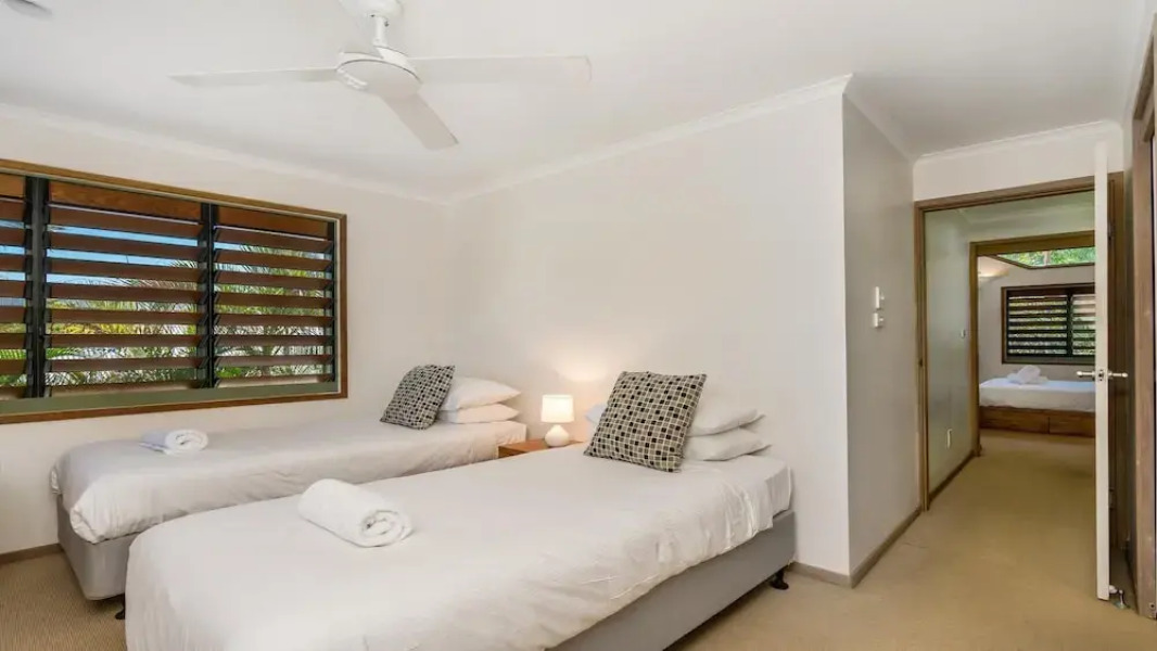 Kintamaya On The Beach