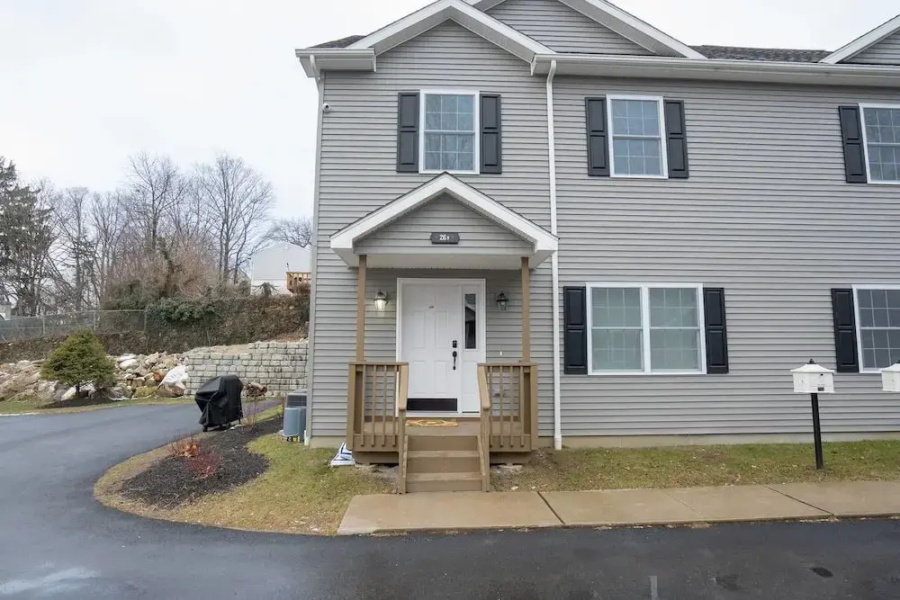 West Point Retreat 2 Brand NEW Homes 6 Bd 4 Ba