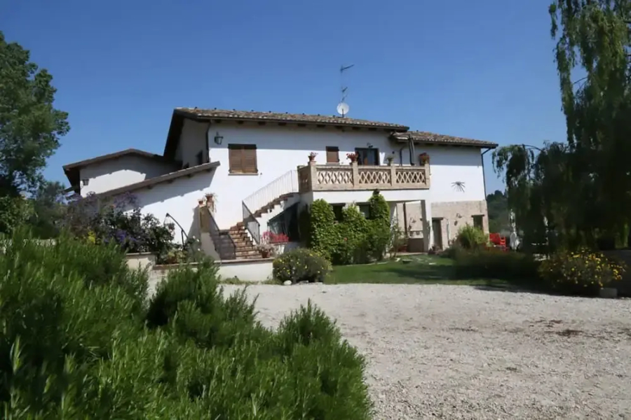 La Locanda Del Picchio Country House