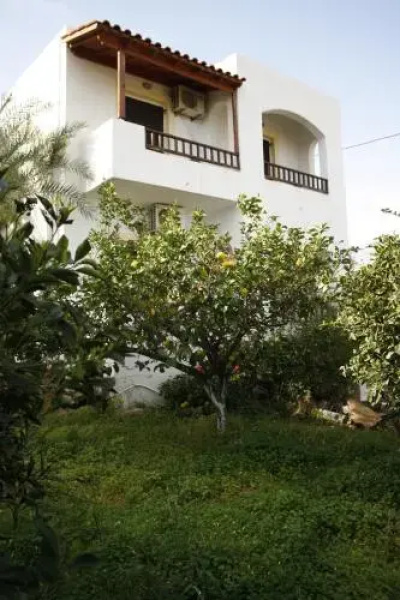 Stavros Apartments