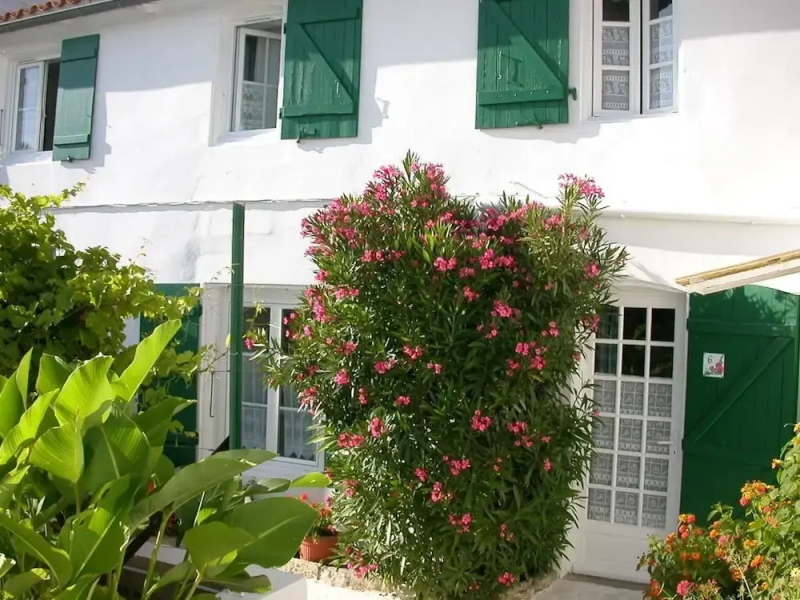 Residence Le Clos Rhea