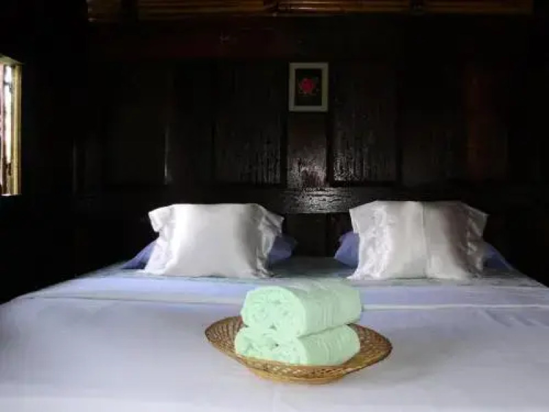 Tongkonan Layuk Lion