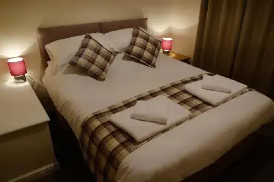 Mid Wales Holiday Lets, Rhayader