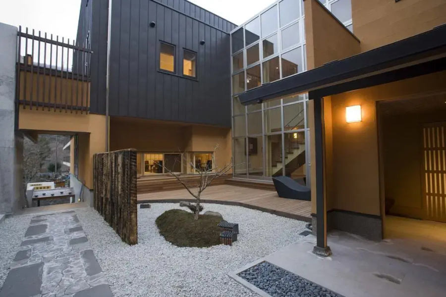 Nasuitamuro Onsen, Onsen Ryokan Yamaki