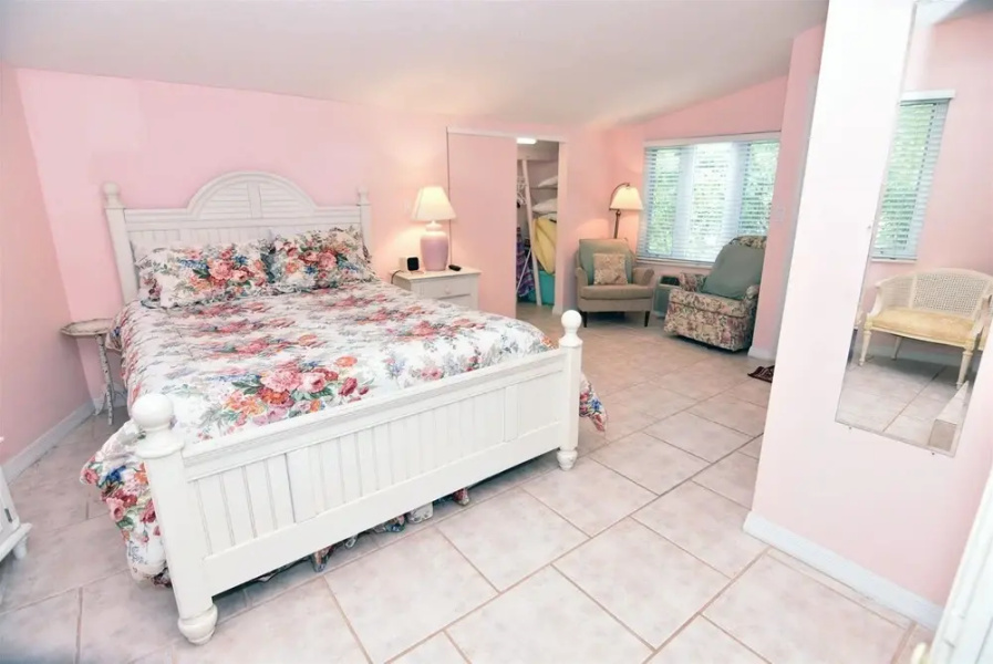 Palms of Sanibel Rose Cottage