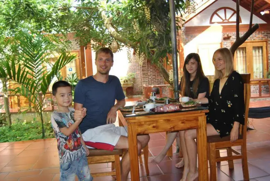 Nguyen Family Homestay