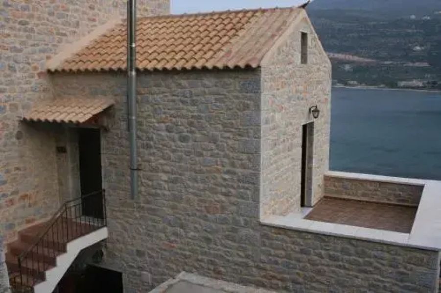 Traditional House Plagiaki