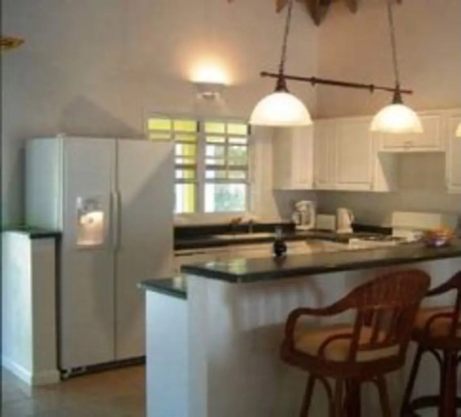 Yellow Bird Villa