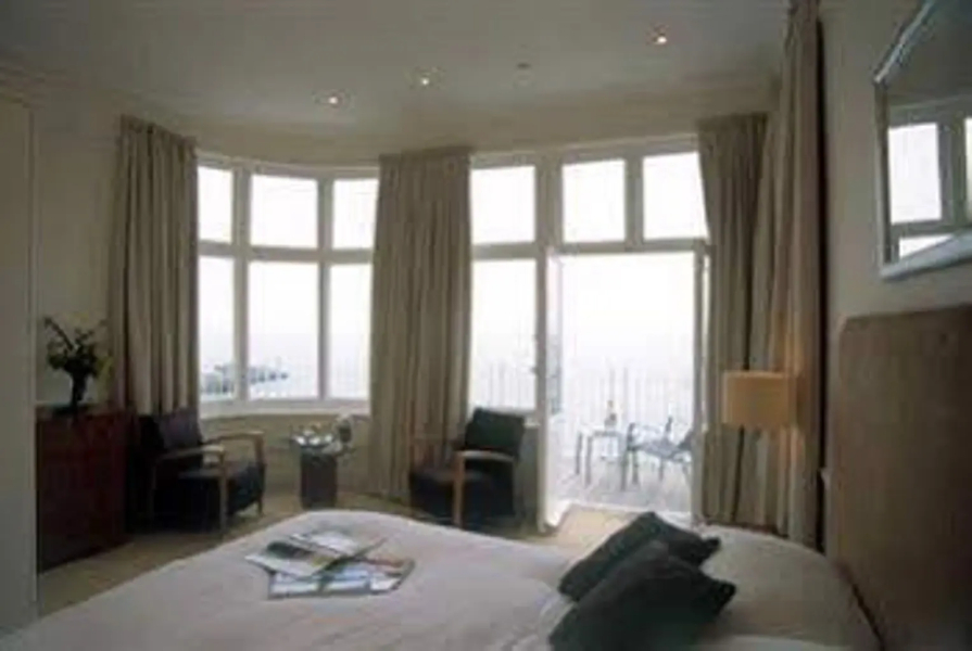 The Wellington Hotel