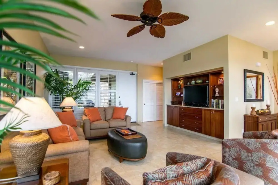 Bay Villa 21G4 Gold Beach Front by RedAwning