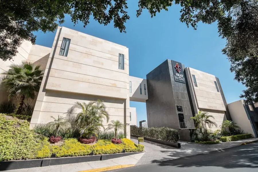 Heat Suites - Adults Only