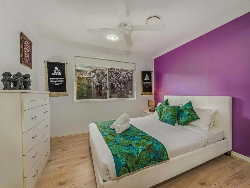 Coolum House, Pet Friendly