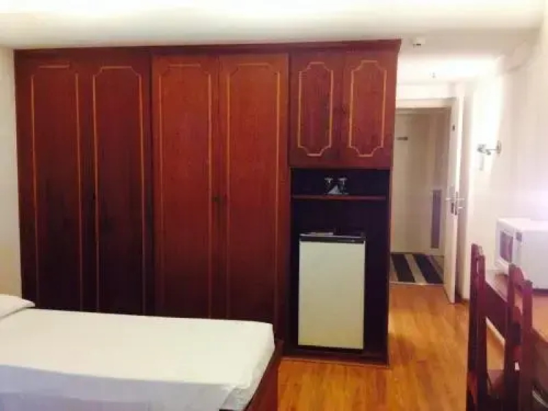 Ero's Apart Hotel