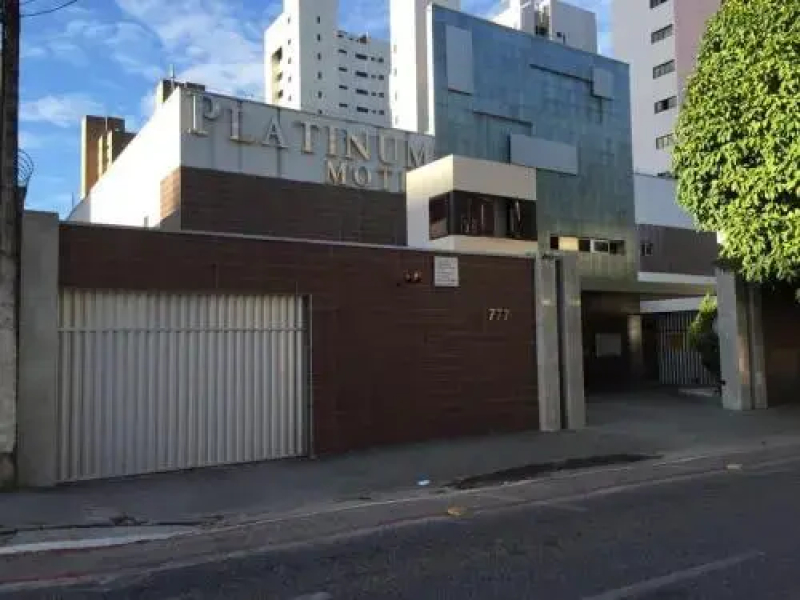 Platinum Motel