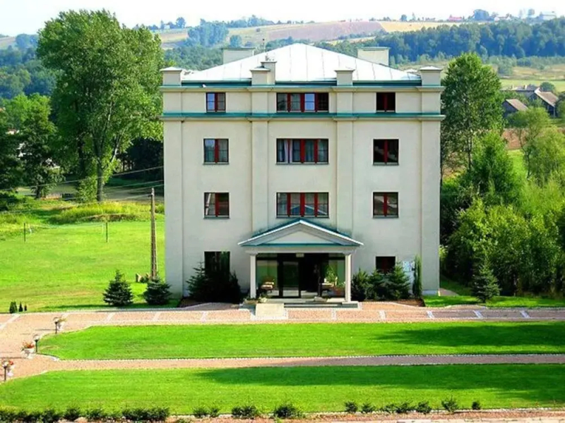 Paszkówka Granary Hotel