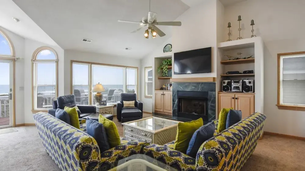 Sunny Delite - 6 Br Home
