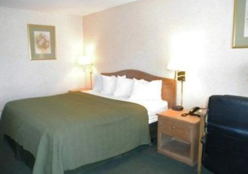 Econo Lodge Heath